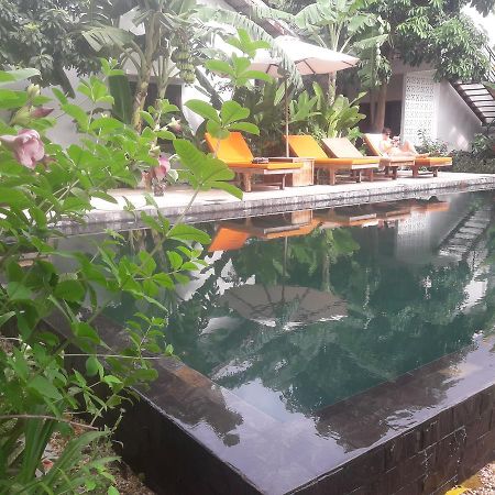 The Orientation Lodge 시엠리아프 외부 사진