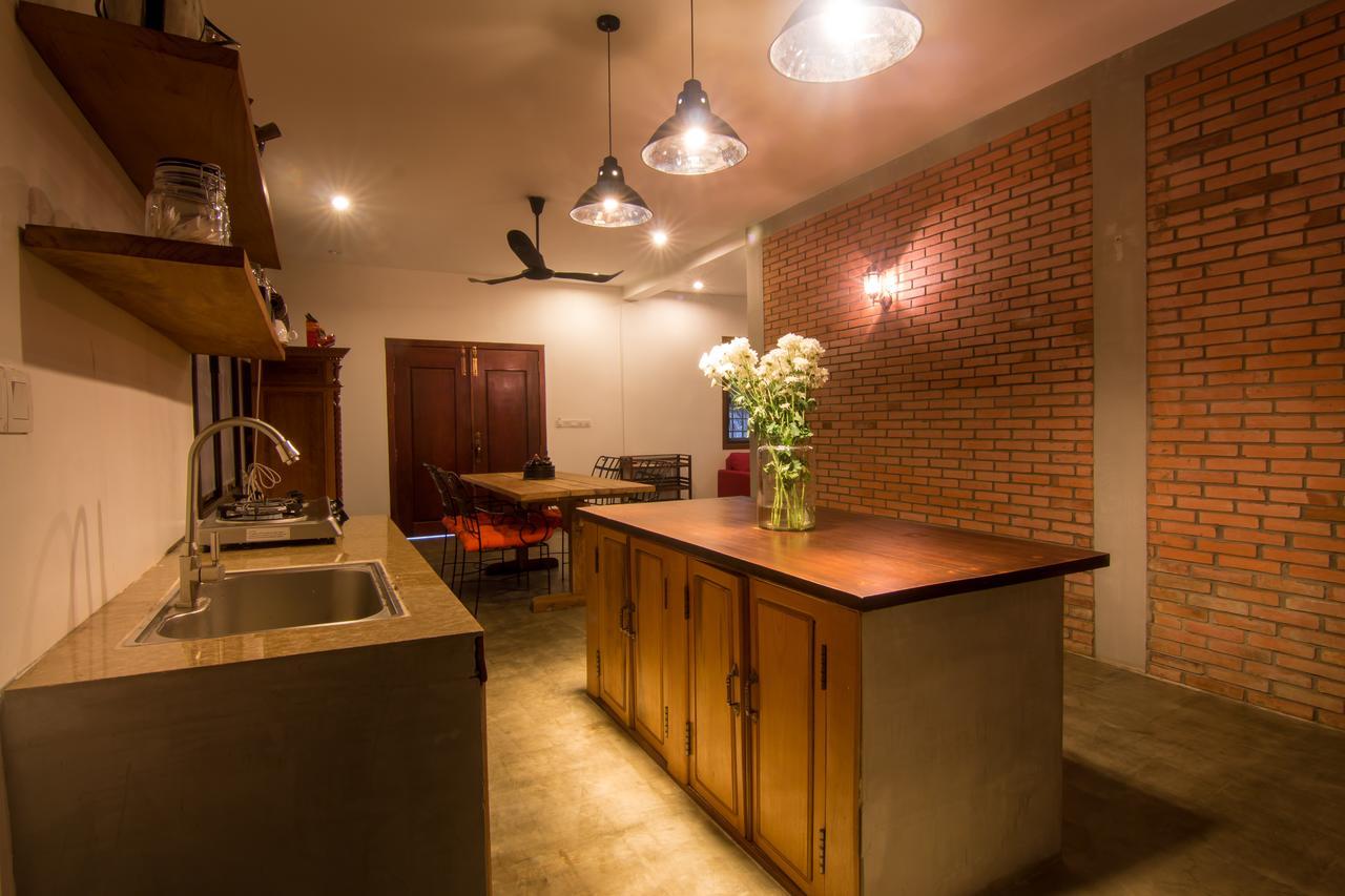 The Orientation Lodge 시엠리아프 외부 사진