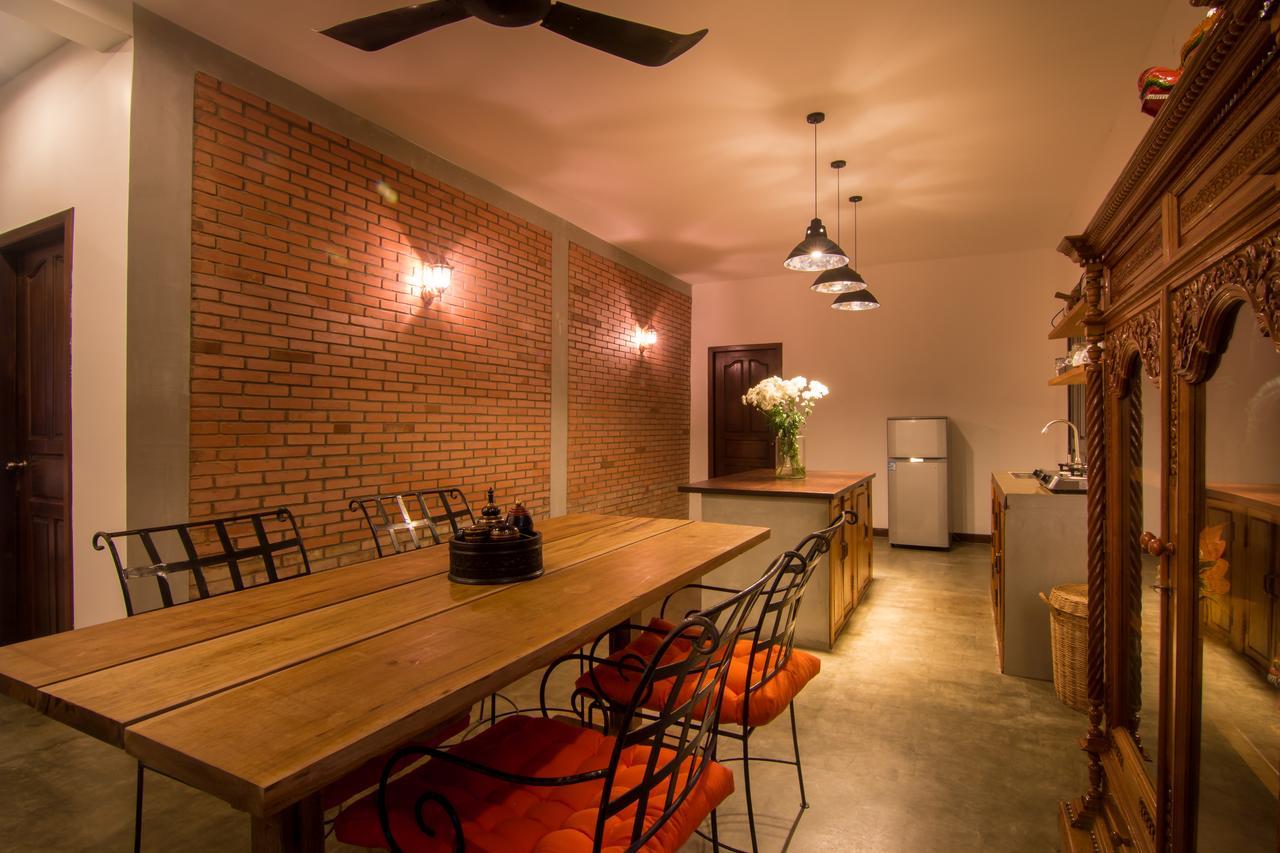 The Orientation Lodge 시엠리아프 외부 사진
