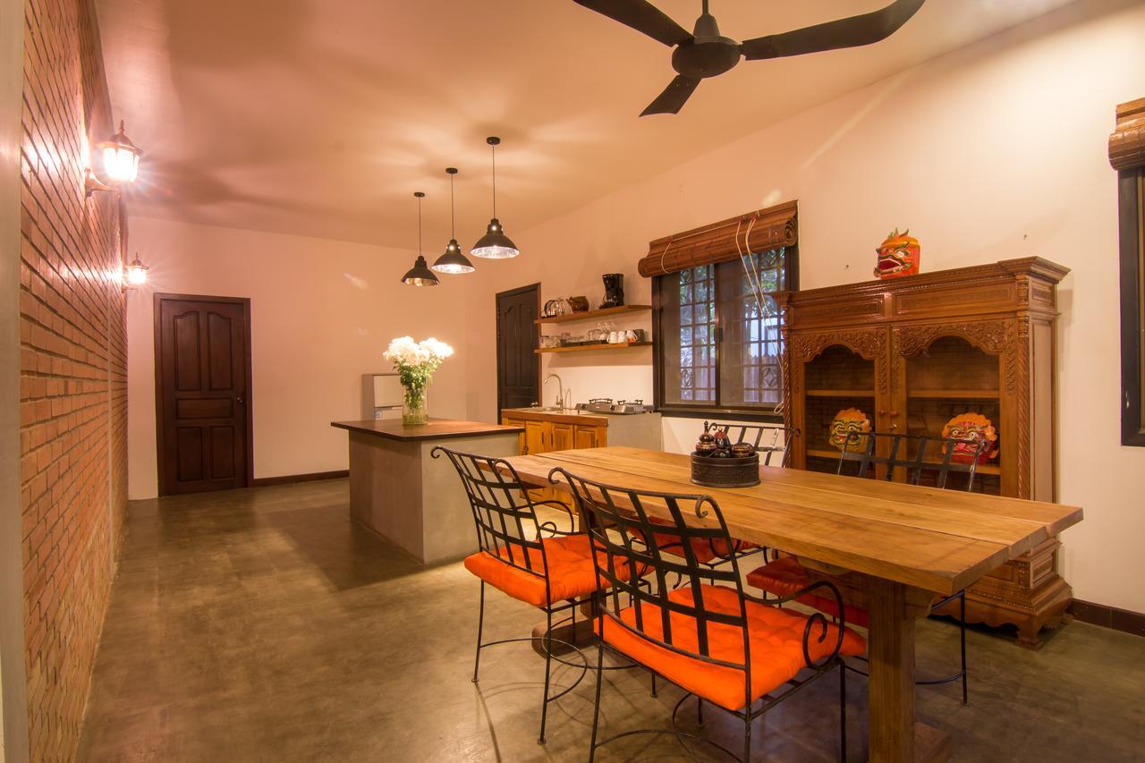 The Orientation Lodge 시엠리아프 외부 사진